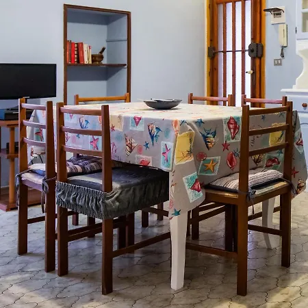 Homely In Near The Sea Апартаменты *